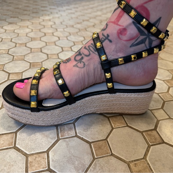 Rockstar gold stud gladiator platform  black espadrille punk goddess size 6 - Picture 3 of 15
